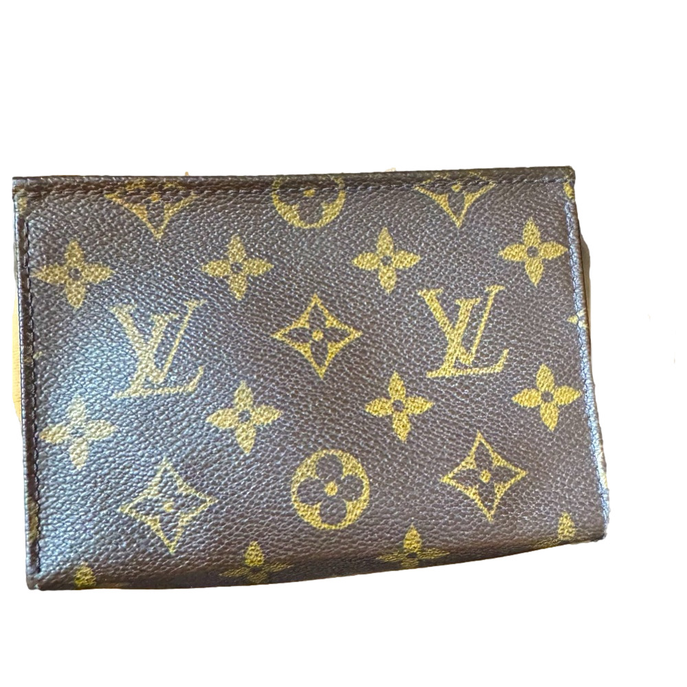 Louis Vuitton Toiletry Bag/Pouch Size 15 w/COA. FREE SHIPPING!